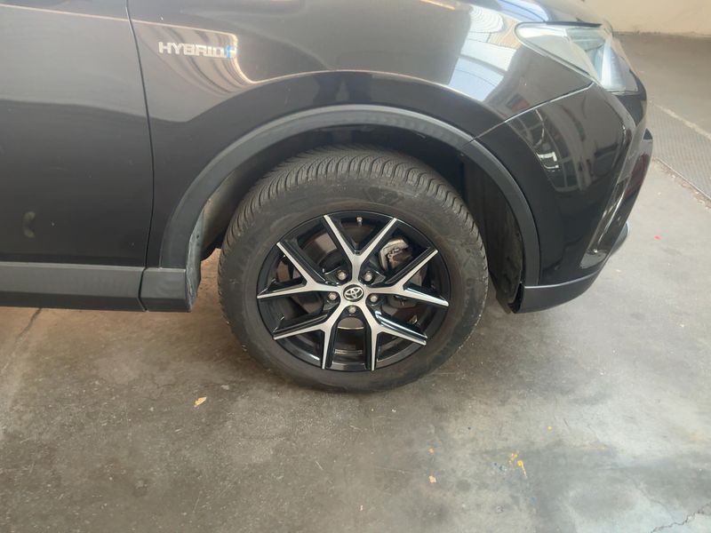 Toyota RAV 4 2.5 Hybrid Style 2017 – снимка 11