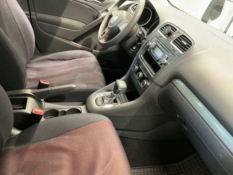 Volkswagen Golf VI 1.6 Trendline 2009 – снимка 36