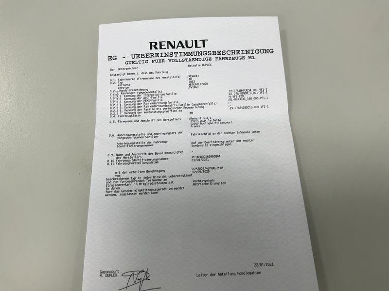 Renault Twingo 1.0 SCe Limited — zdjęcie 16