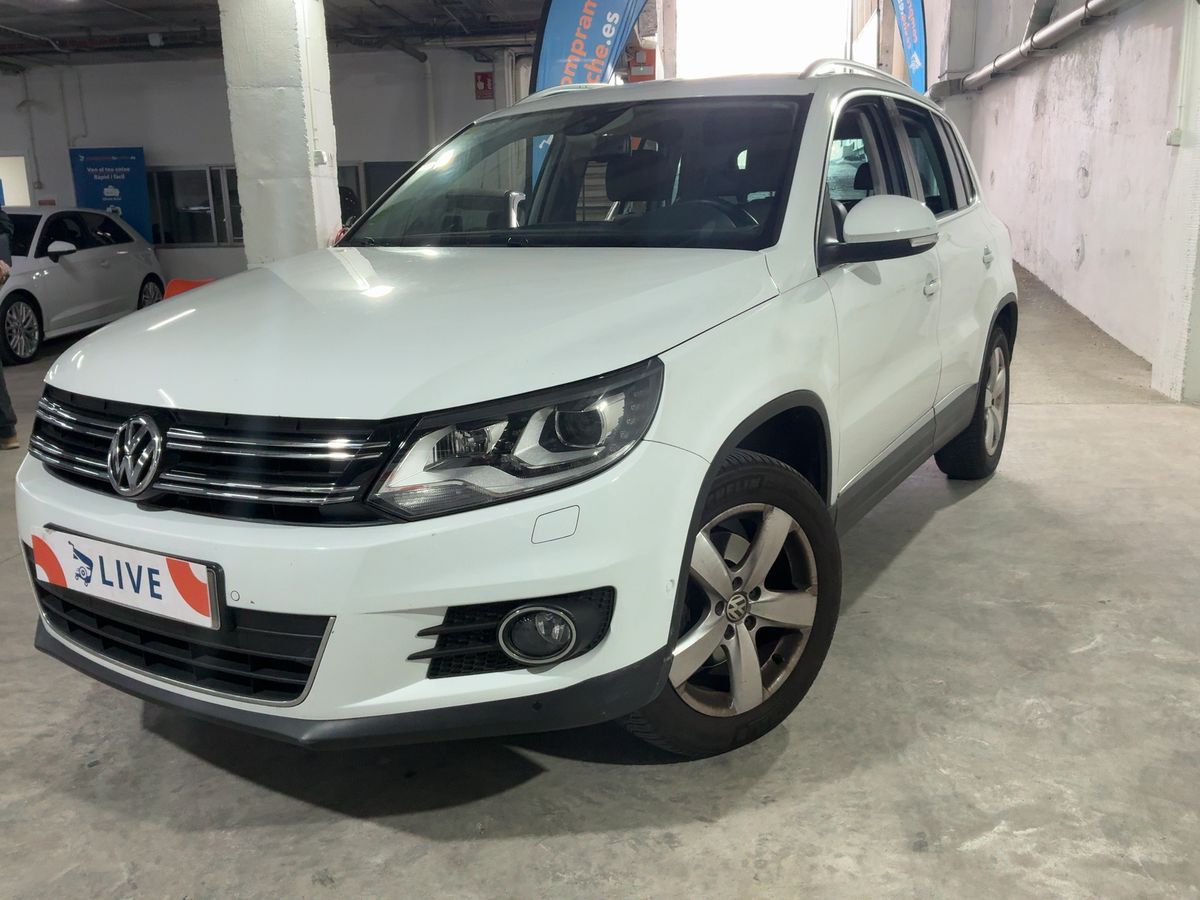 Volkswagen Tiguan 2015 — photo 1