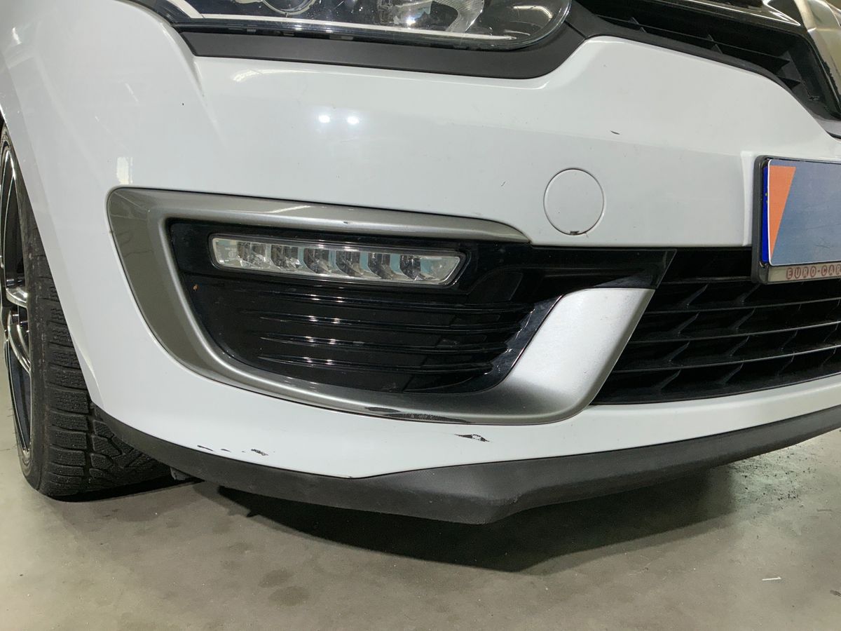 Renault Megane 2015 — photo 40