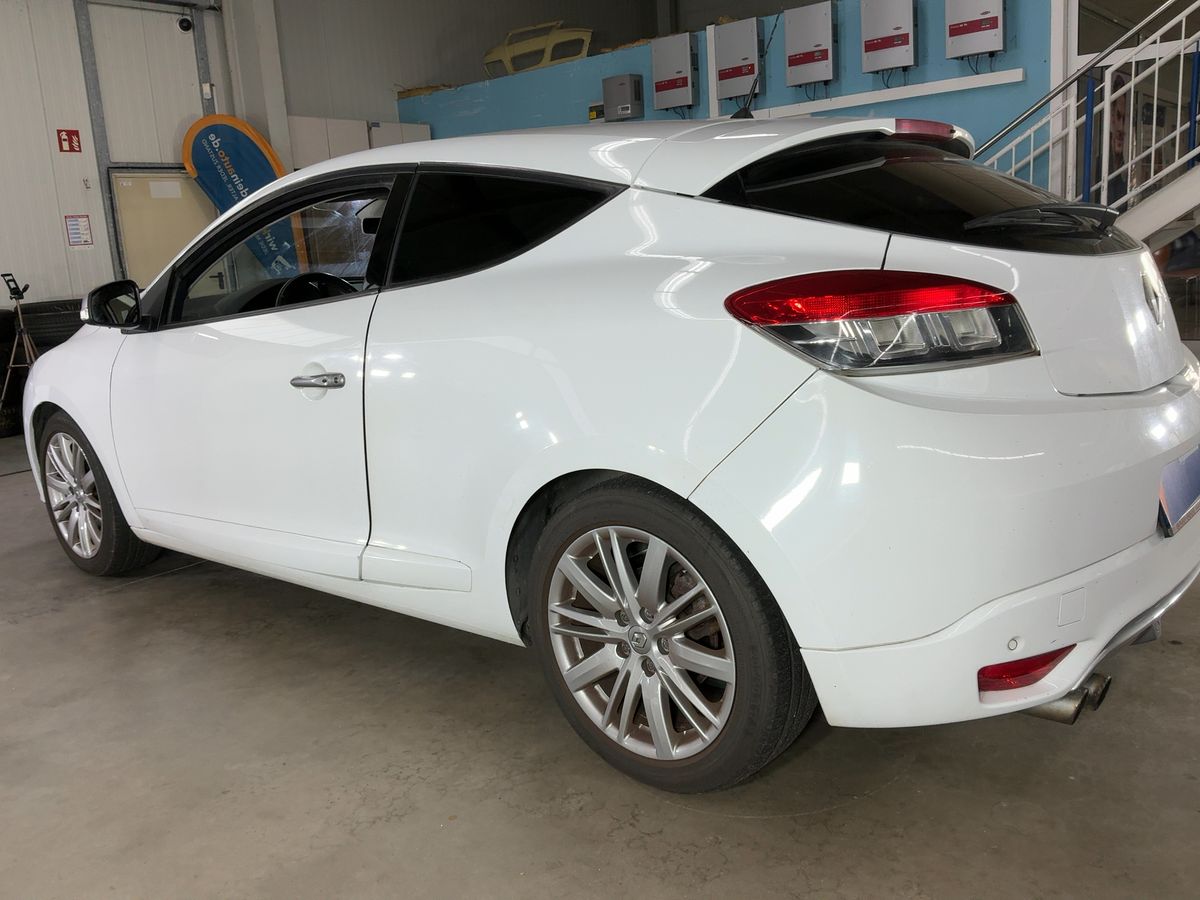 Renault Megane 2015 — photo 7