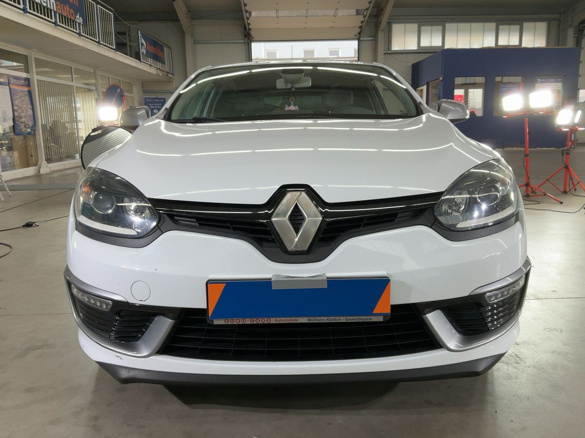 Renault Megane 2015 — photo 15