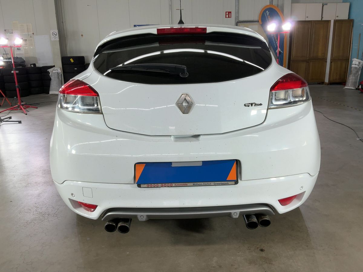 Renault Megane 2015 — photo 8