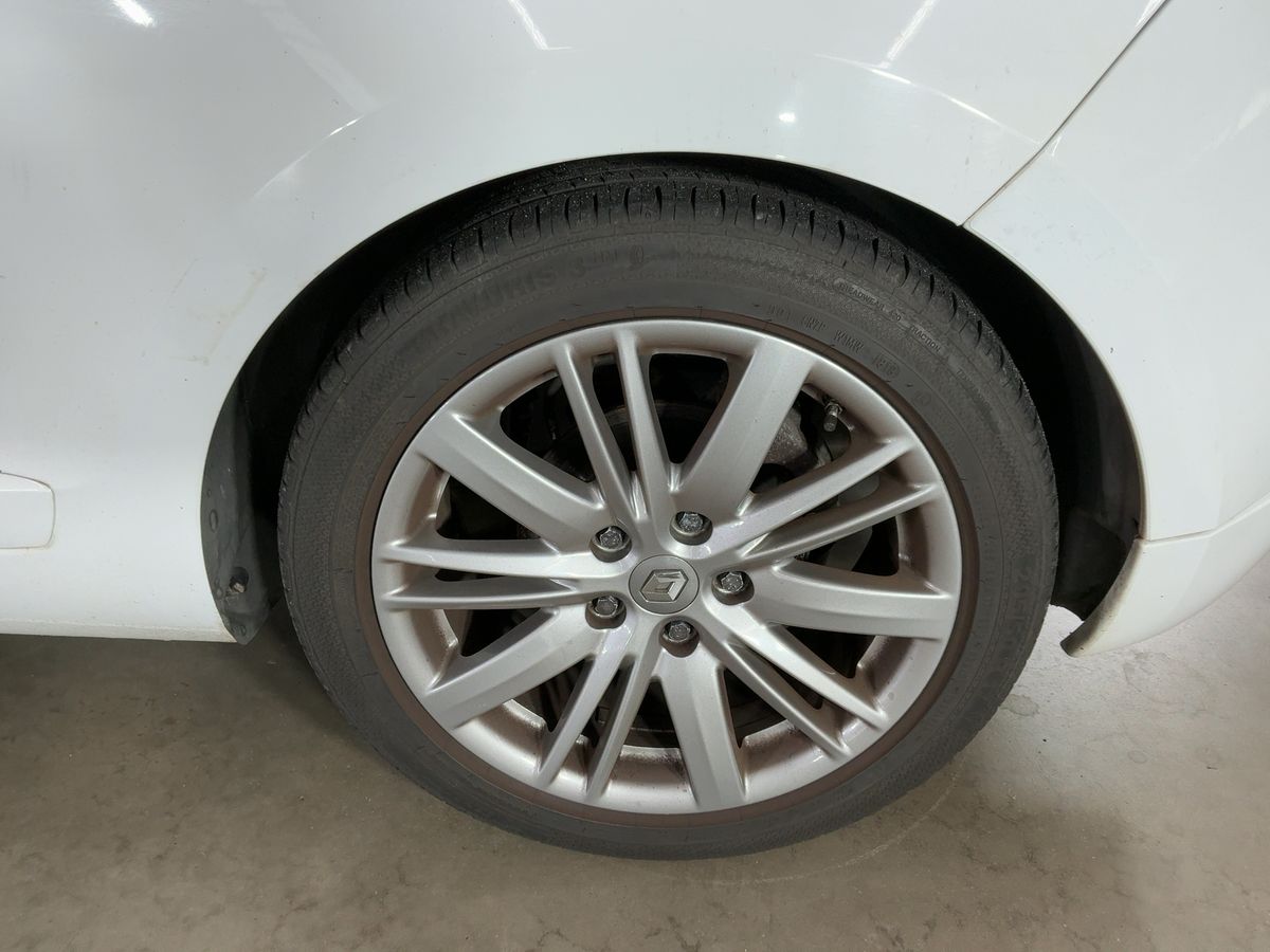 Renault Megane 2015 — photo 6