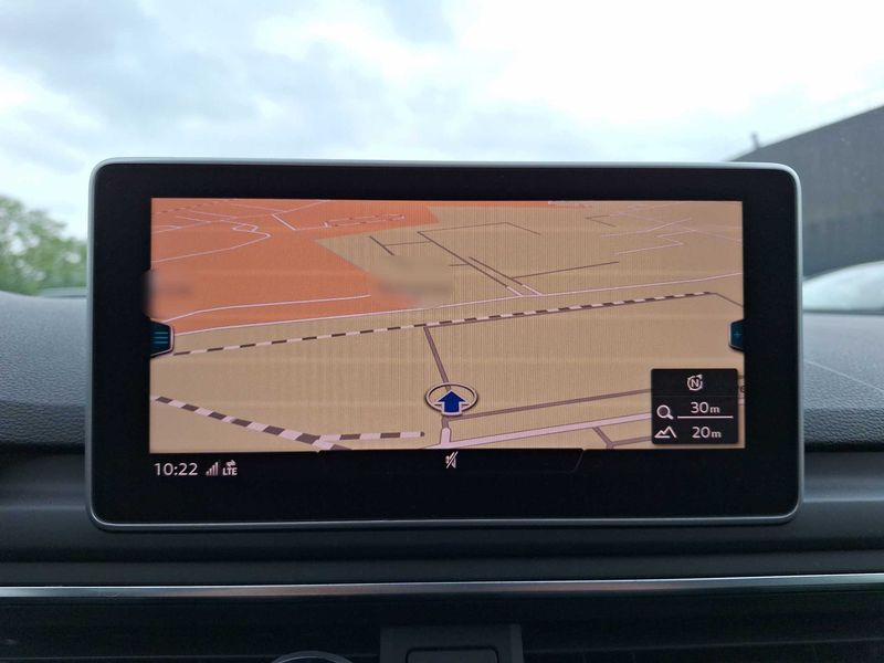 Audi A4 2.0 TDI Business Line — zdjęcie 13