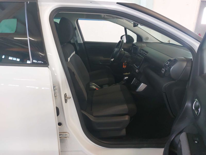 Citroen C3 Aircross 1.2 PureTech Shine — zdjęcie 10