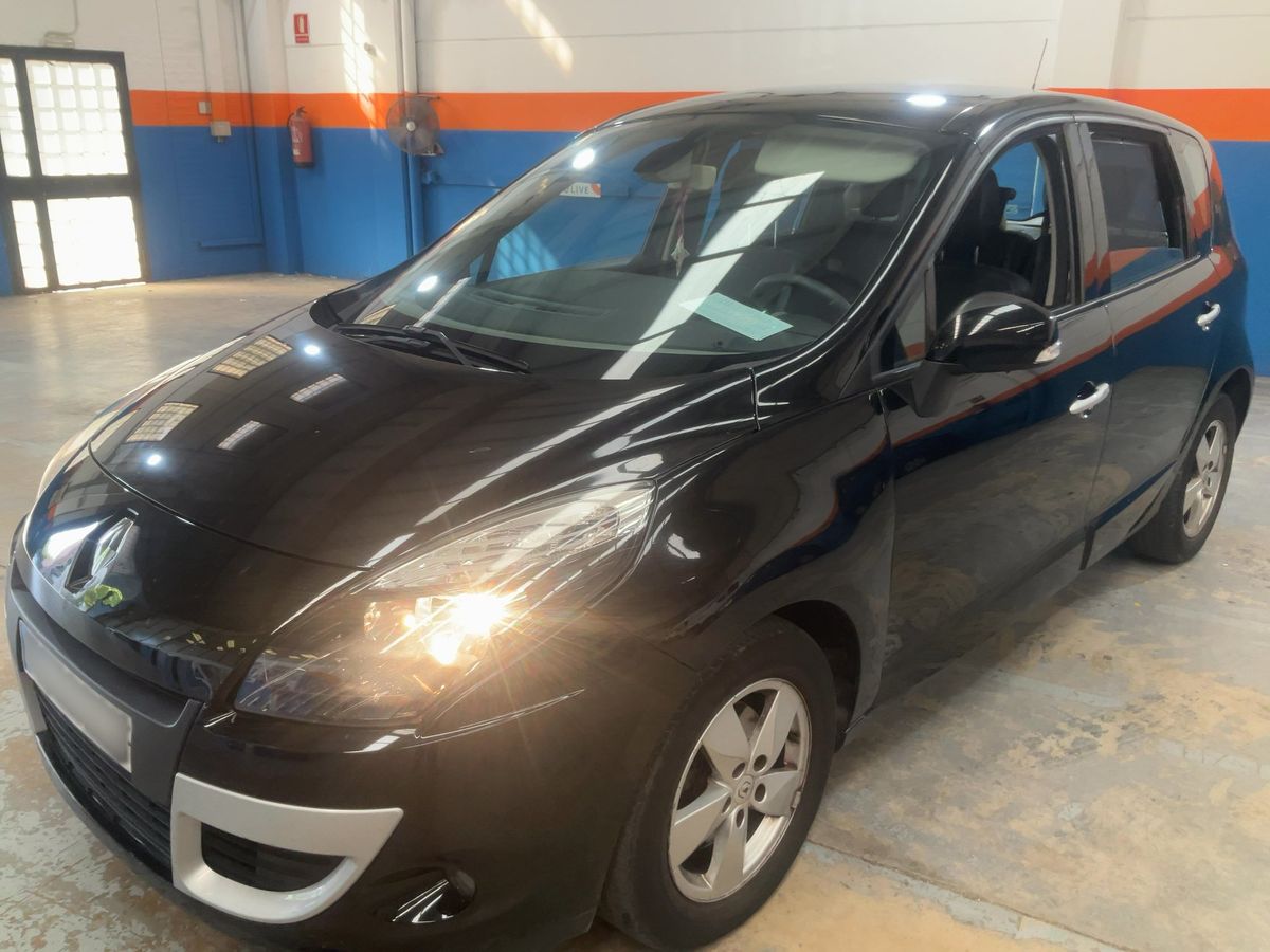 Renault Scenic 2011