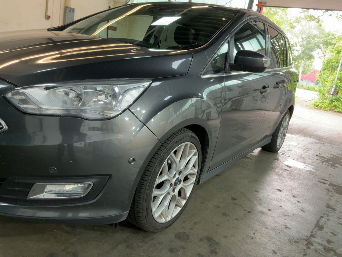 Ford Grand d'occasion