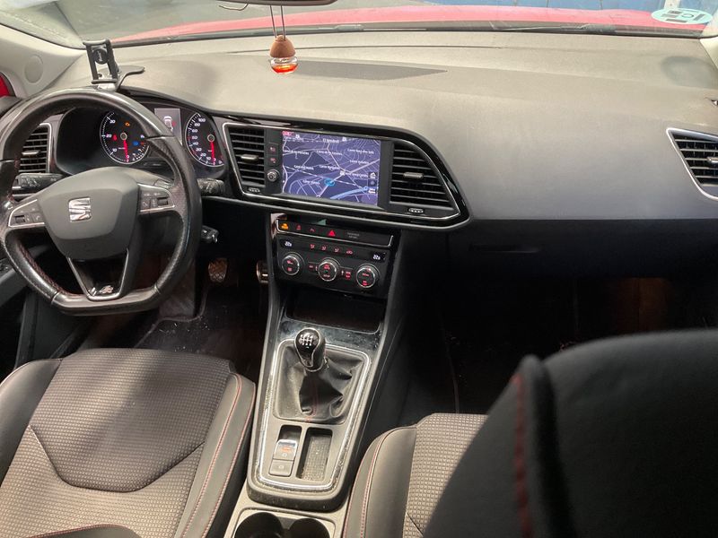 Seat Leon 2.0 TDI FR Plus — zdjęcie 12