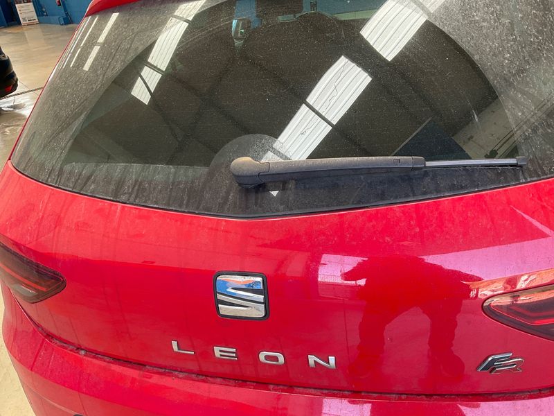 Seat Leon 2.0 TDI FR Plus 2017 – снимка 31