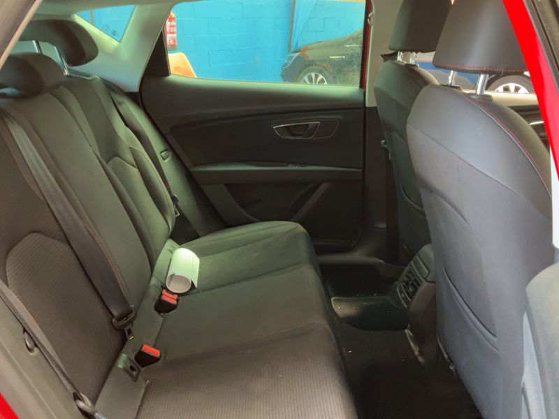 Seat Leon 2.0 TDI FR Plus — zdjęcie 14