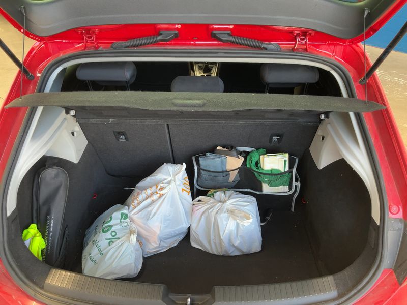 Seat Leon 2.0 TDI FR Plus — zdjęcie 10