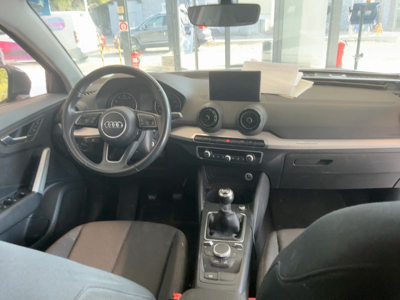 Audi Q2 1.0 TFSI ultra — zdjęcie 12