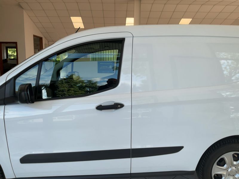 Ford Transit 1.5 TDCi Trend — zdjęcie 4