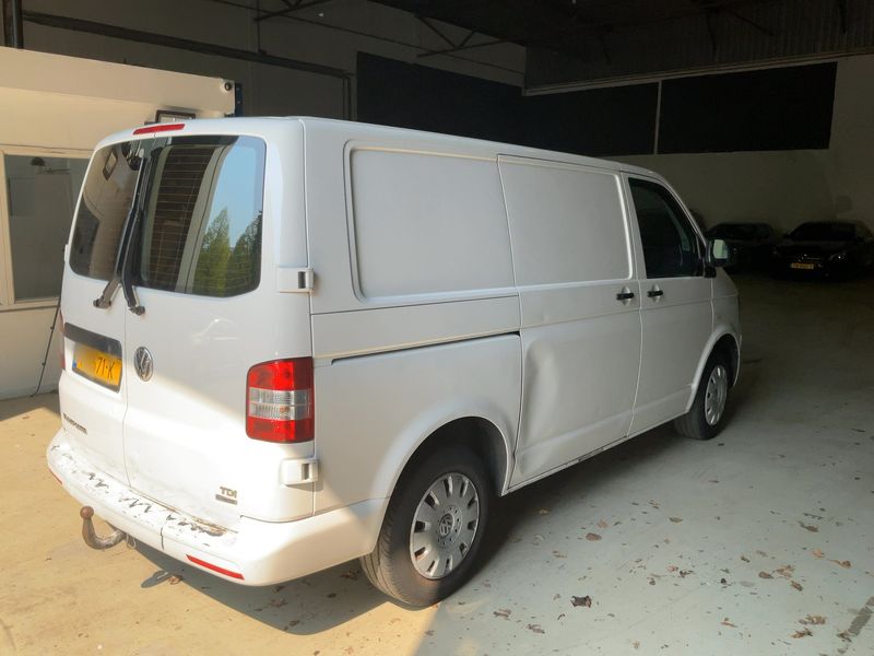 Volkswagen T5 Transporter 2.0 TDI Kasten 2015 – снимка 8