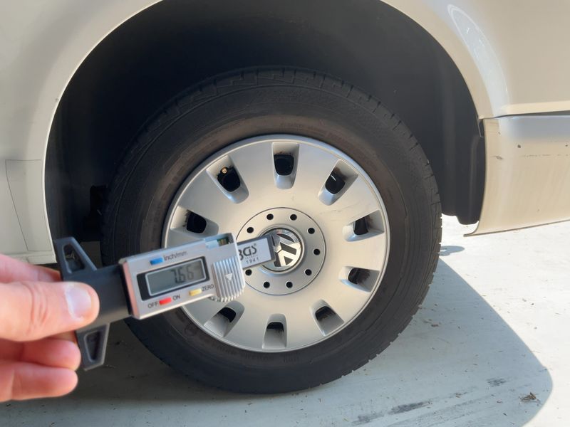 Volkswagen T5 Transporter 2.0 TDI Kasten 2015 – снимка 5