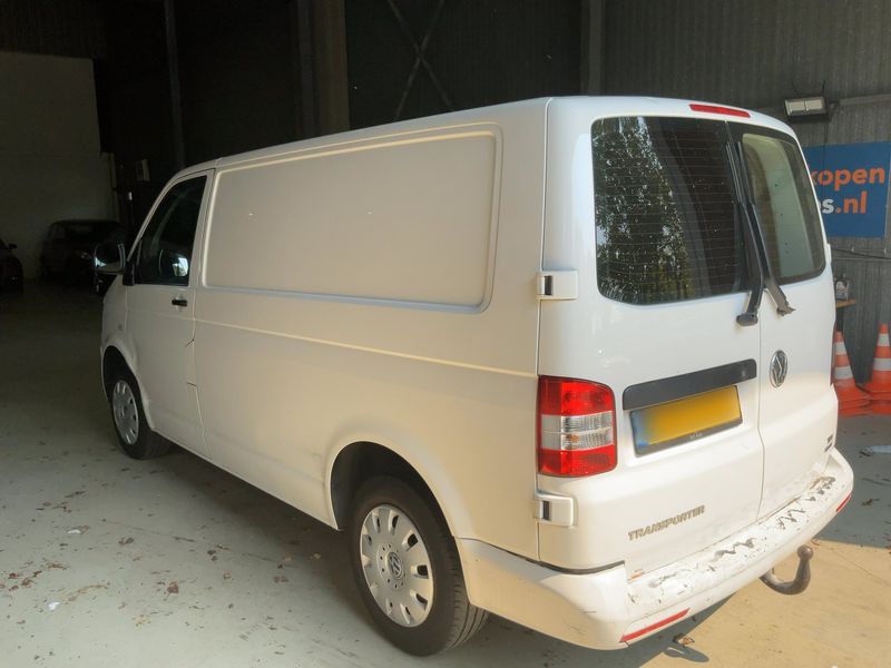 Volkswagen T5 Transporter 2.0 TDI Kasten 2015 – снимка 6