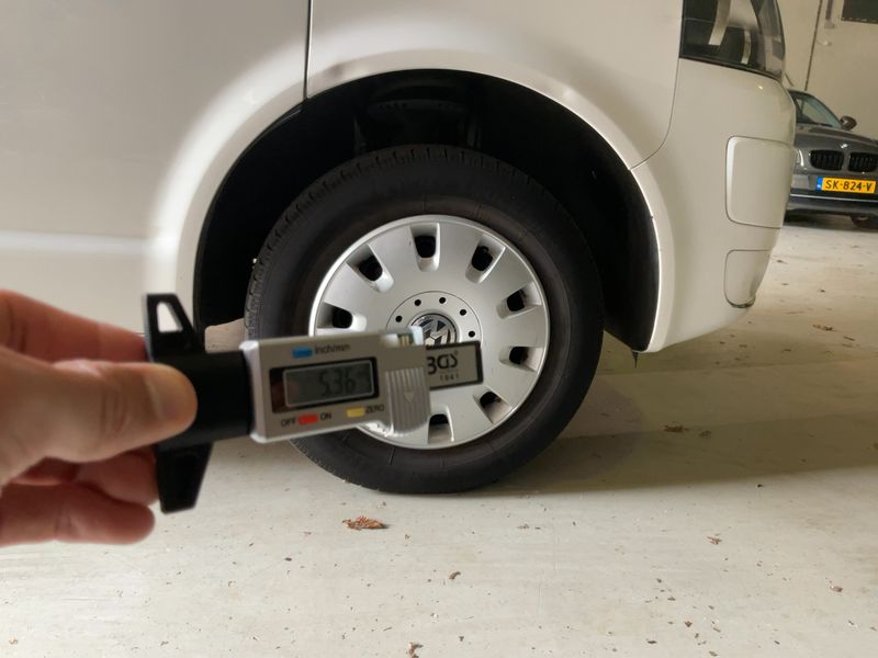 Volkswagen T5 Transporter 2.0 TDI Kasten 2015 – снимка 11