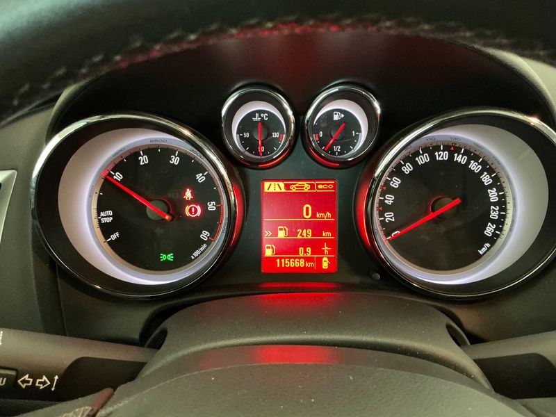 Opel Astra 1.6 CDTI Cosmo 2015 – снимка 18