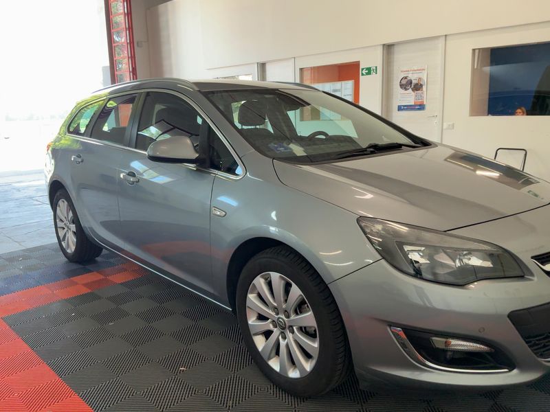 Opel Astra 1.6 CDTI Cosmo 2015 – снимка 12