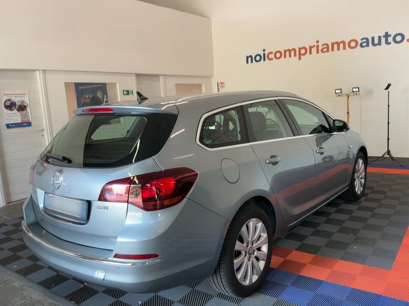 Opel Astra 1.6 CDTI Cosmo 2015 – снимка 8