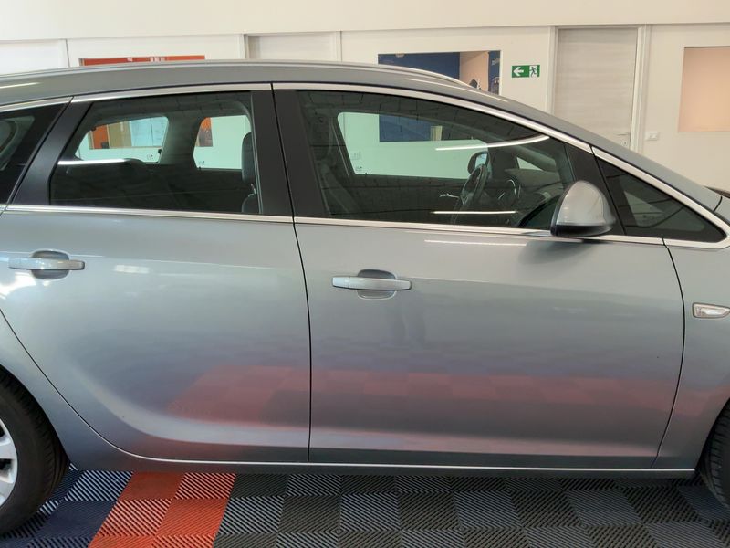 Opel Astra 1.6 CDTI Cosmo 2015 – снимка 10