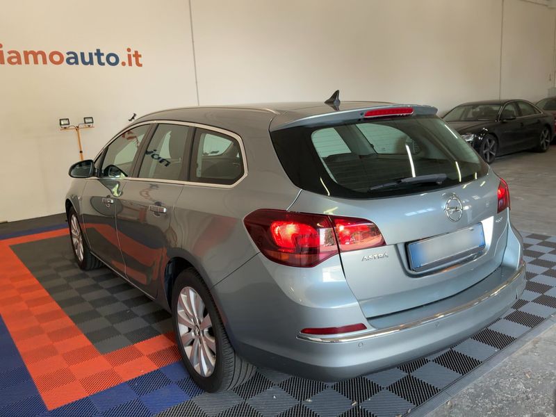 Opel Astra 1.6 CDTI Cosmo 2015 – снимка 6