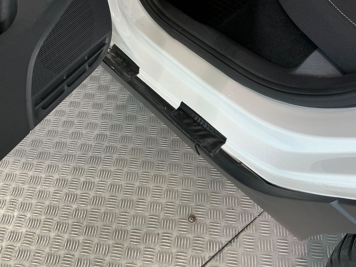 Volkswagen Polo 2015 — photo 43
