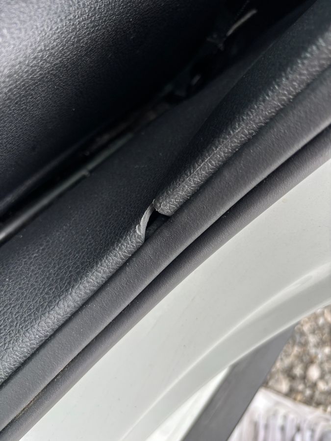 Volkswagen Polo 2015 — photo 33