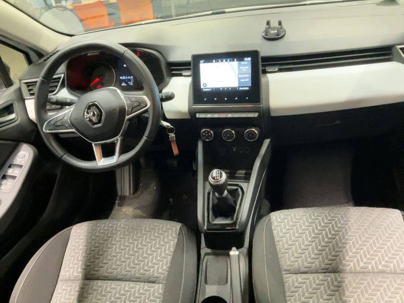 Renault Clio 1.0 TCe Evolution 2023 – снимка 17