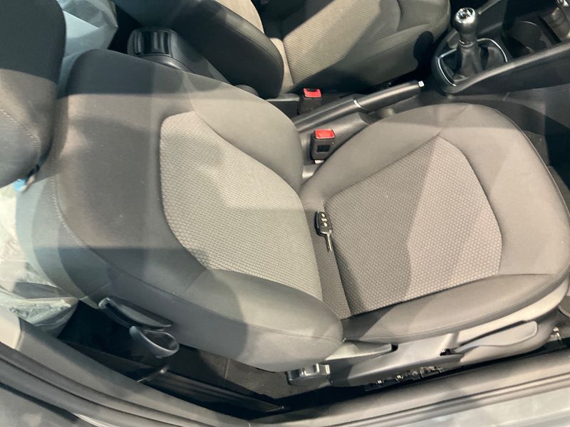 Audi A1 1.6 TDI 2015 – снимка 26