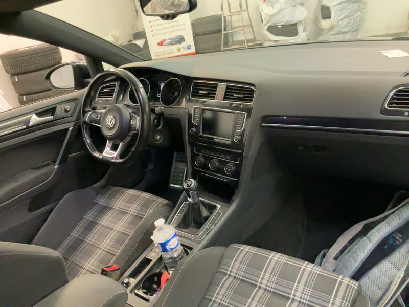 Volkswagen Golf VII 2.0 TDI GTD BlueMotion Tech — zdjęcie 12
