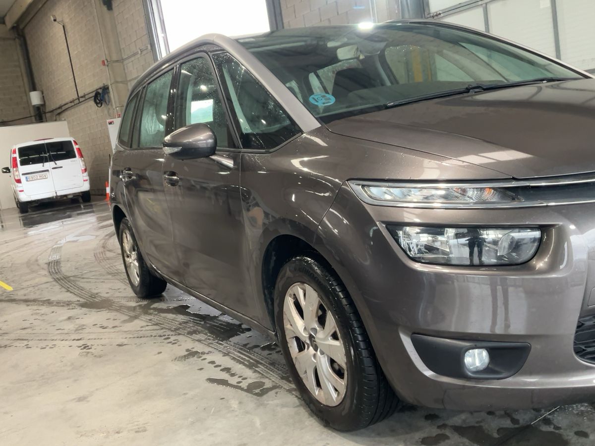 Citroen C4 2015 — photo 13