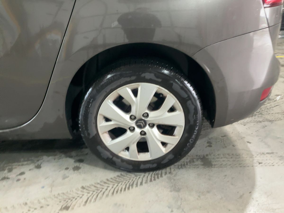 Citroen C4 2015 — photo 6