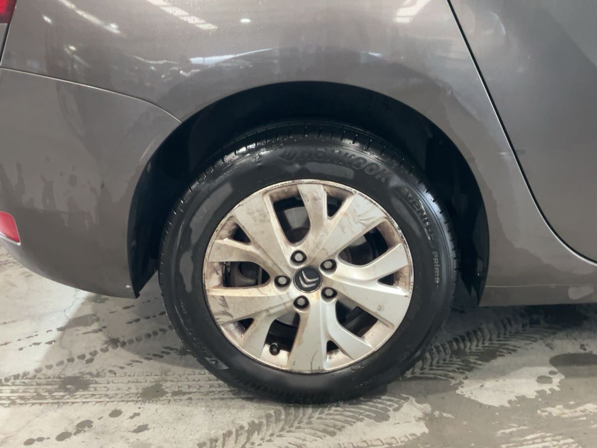 Citroen C4 2015 — photo 10