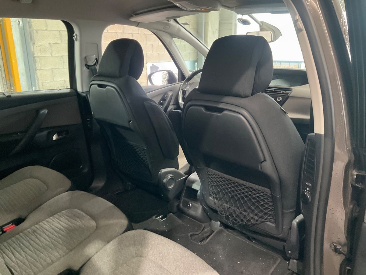 Citroen C4 2015 — photo 38