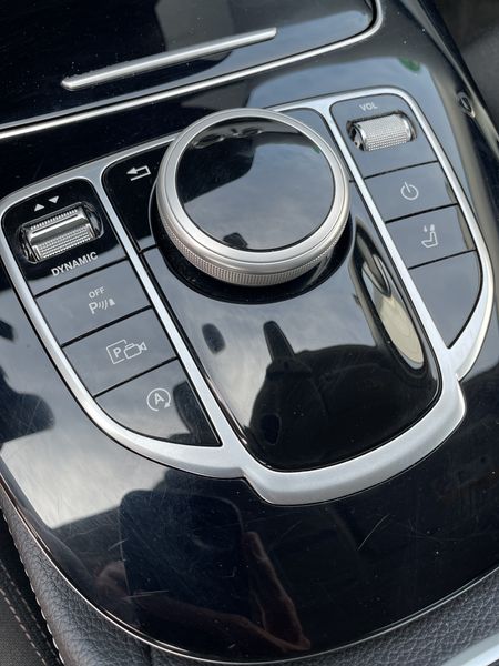 Mercedes-Benz E-Klasse E 220 d Standard — zdjęcie 16