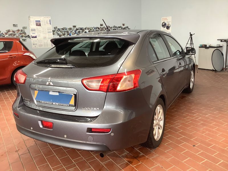 Mitsubishi Lancer 1.6 ClearTec XTRA — zdjęcie 2