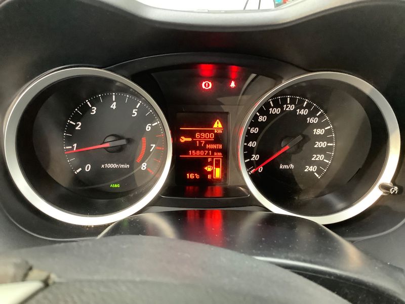 Mitsubishi Lancer 1.6 ClearTec XTRA — zdjęcie 4