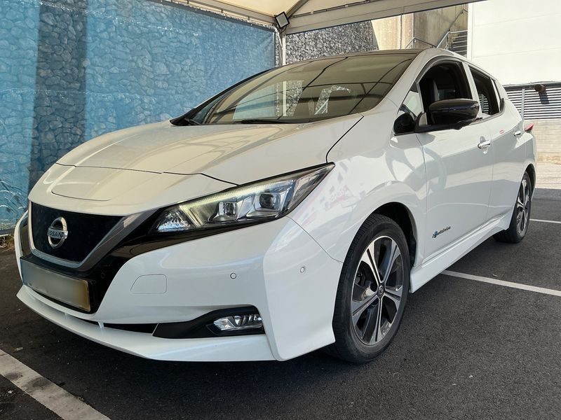 Nissan Leaf electric drive 110 kW Tekna