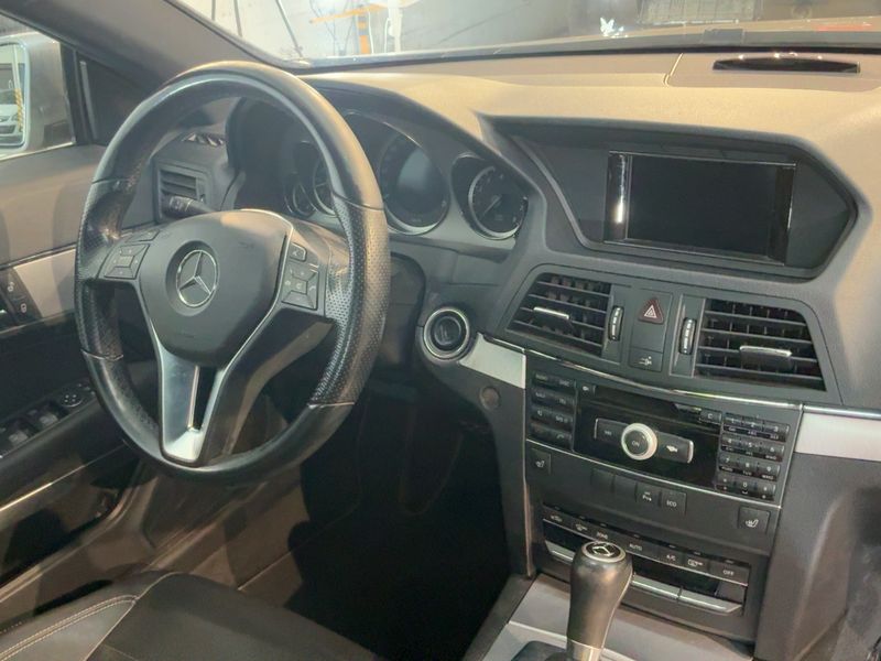 Mercedes-Benz E-Klasse E 250 CGI BlueEfficiency Avantgarde — zdjęcie 12