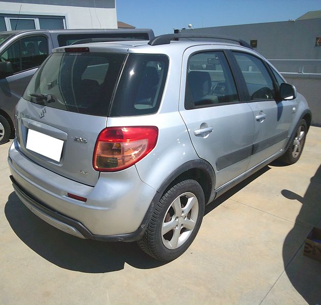 Suzuki SX4 1.9 DDiS Outdoor Line — zdjęcie 5