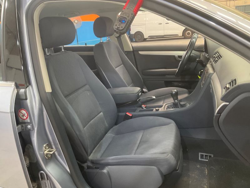 Audi A4 2.0 2005 – снимка 16