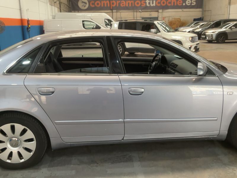 Audi A4 2.0 2005 – снимка 10
