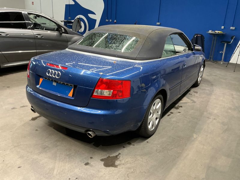 Audi A4 1.8 Turbo — zdjęcie 2