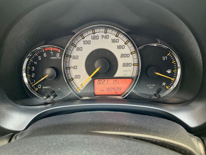 Toyota Yaris 1.33 Dual VVT-i Trend — zdjęcie 13
