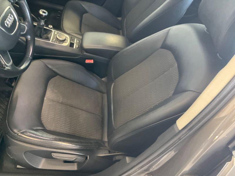 Audi A3 Sportback 1.6 TDI Ambiente 2015 – снимка 27