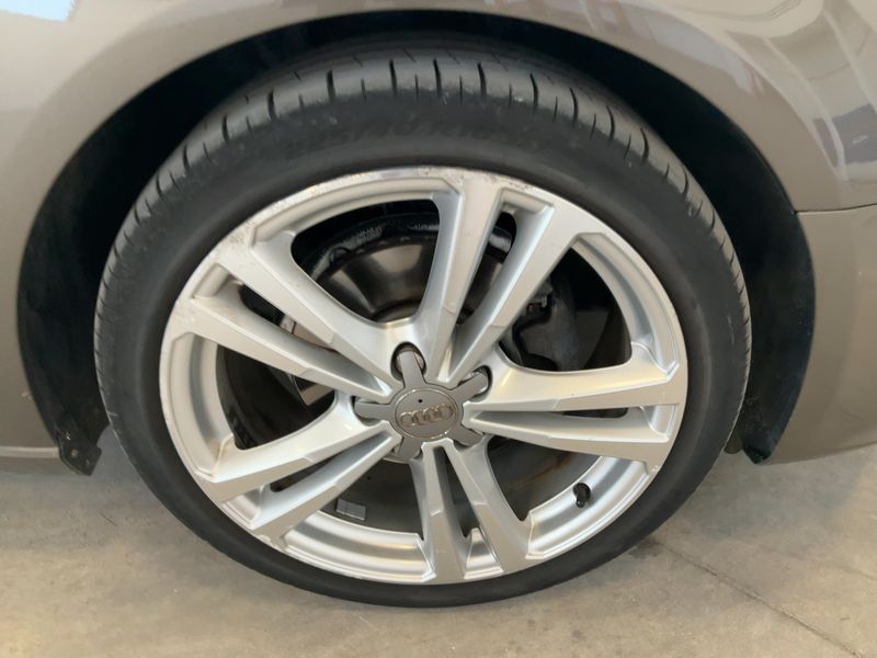 Audi A3 Sportback 1.6 TDI Ambiente 2015 – снимка 11