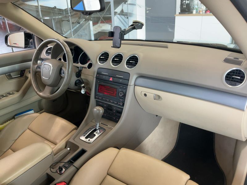 Audi A4 1.8 Turbo — zdjęcie 12